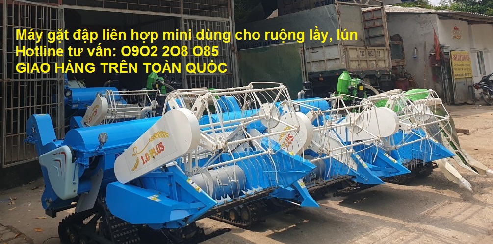 Máy gặt đập liên hợp mini 4L-1.0 plus chạy ruộng lún