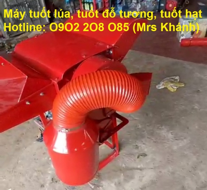 Máy tuốt lúa tuốt hạt đỗ tương chạy động cơ xăng